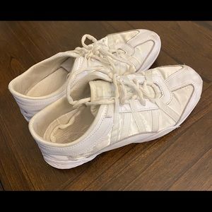 Infinity Evolution Cheer Shoes